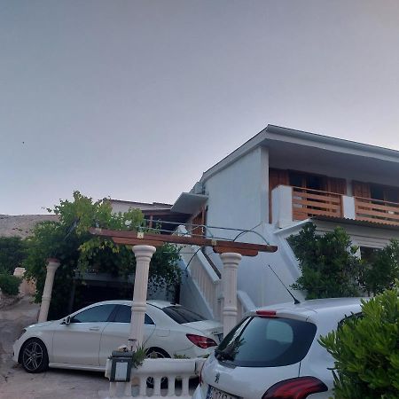 Studio Apartment Iva - 50 M From The Sea-Balcony Pag Town Zewnętrze zdjęcie
